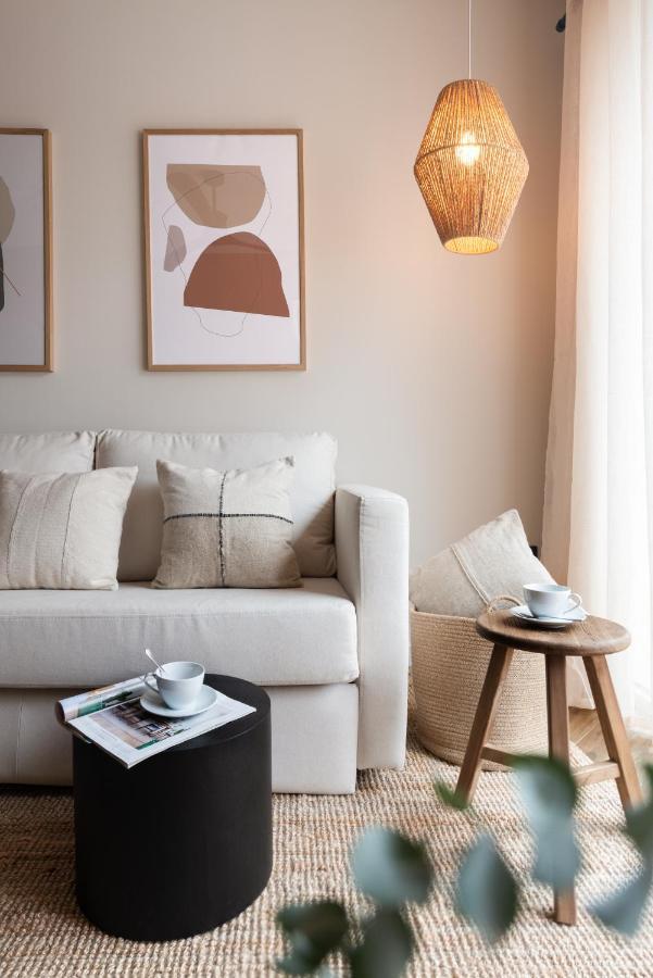 Magno Apartments Robles With Jacuzzi And Private Parking Sevilla Buitenkant foto